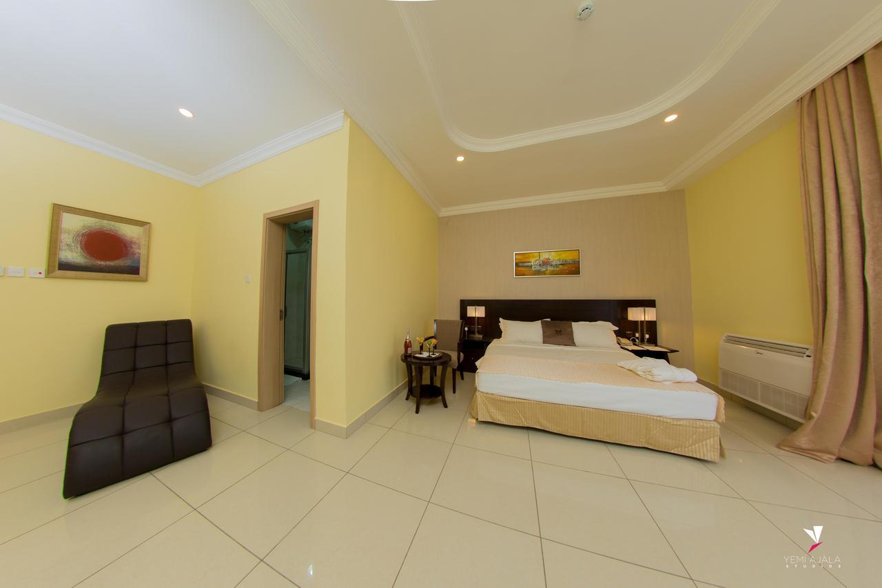 Noktel Resort Hotel Ilorin Exteriör bild