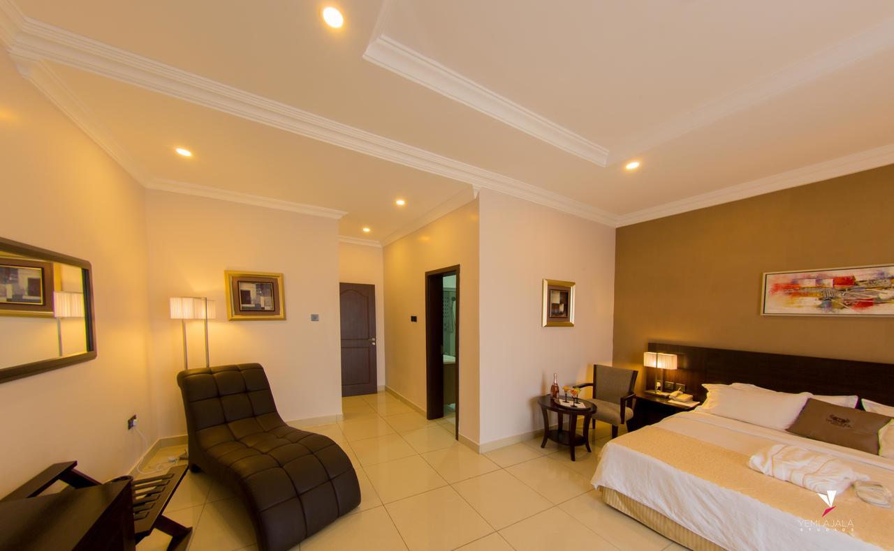 Noktel Resort Hotel Ilorin Exteriör bild